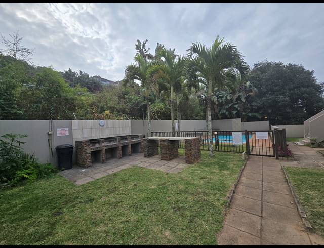 2 BEDROOM APARTMENT FOR SALE IN WESTBROOK
